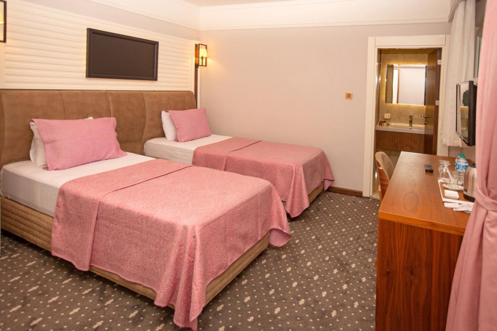 Jolnar Garden Hotel Macka Luaran gambar